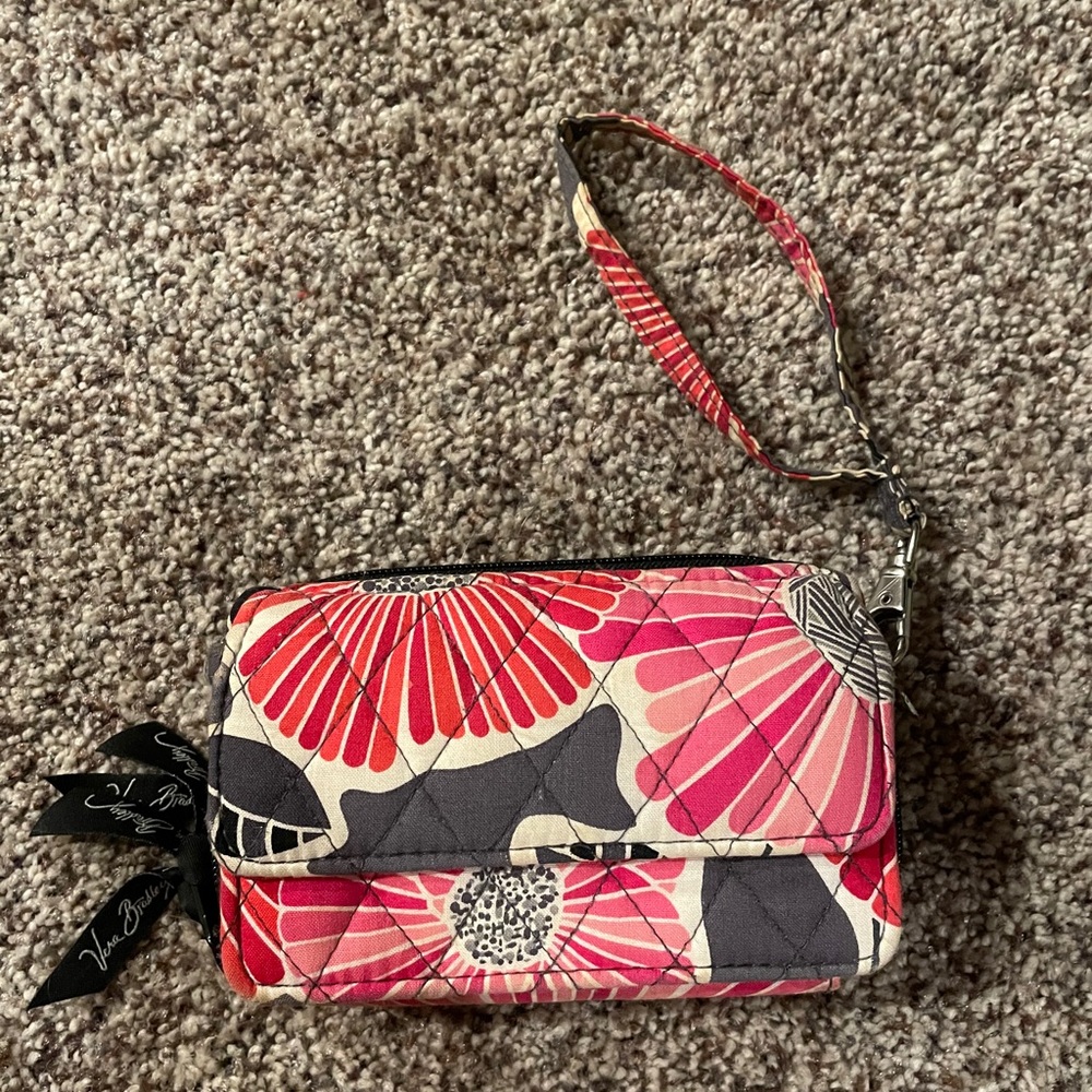 Pink pattern Vera Bradley wristlet